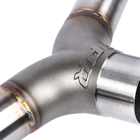 APR 排气 - 中尾 系统 - MK7.5 GTI     CBK0006