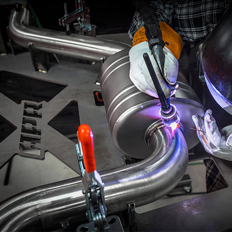 APR 排气 - 中尾 系统 - MK7.5 GTI     CBK0006