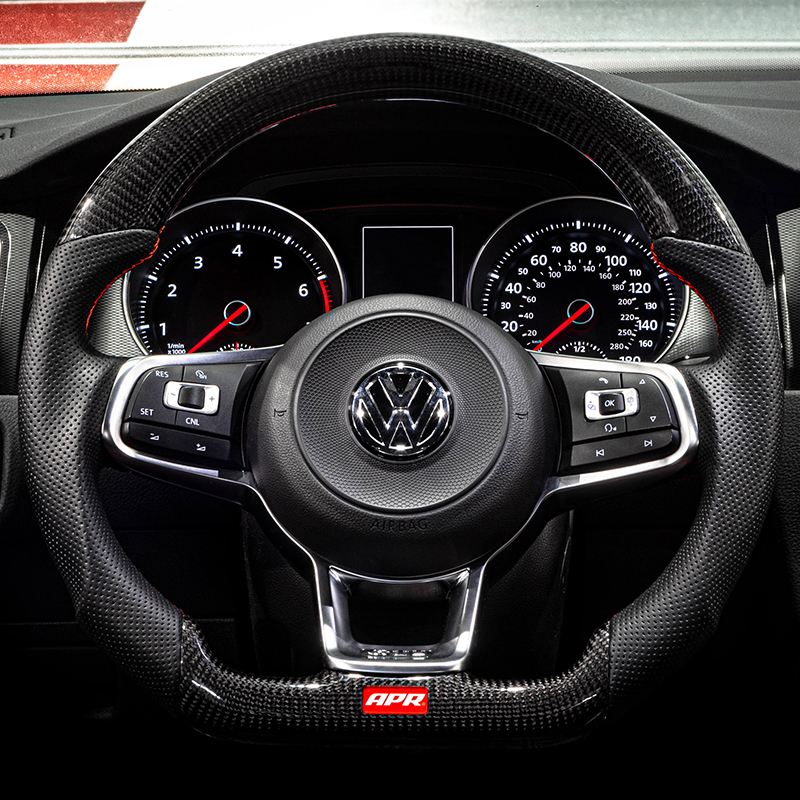 APR碳纤维方向盘- MK7 GTI/GLI 红色 (带拨片)     MS100201